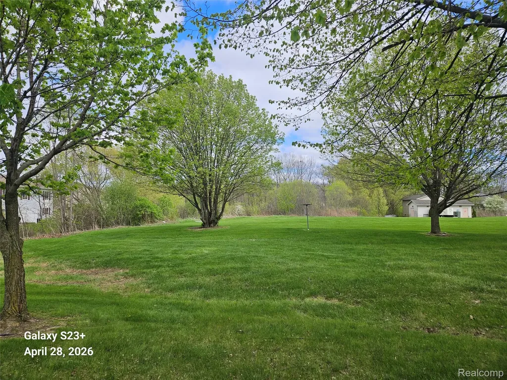 1137 Parkside Circle Mundy Township MI 48439