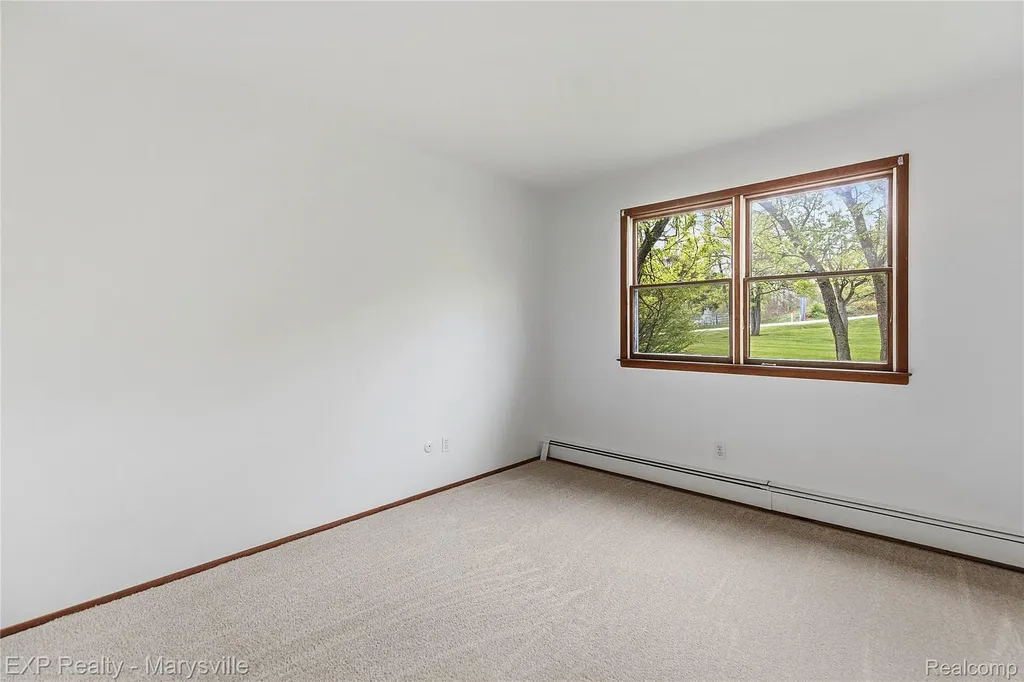 3345 Beach Road Port Huron Charter Township MI 48060