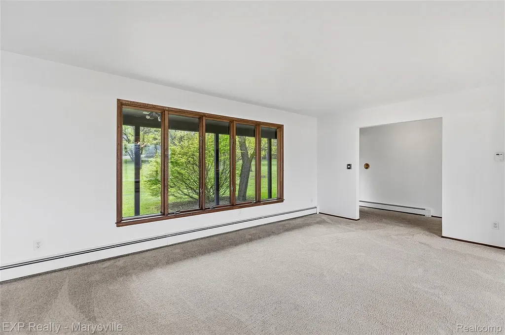 3345 Beach Road Port Huron Charter Township MI 48060