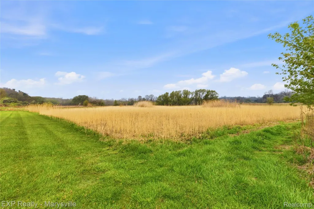 3345 Beach Road Port Huron Charter Township MI 48060
