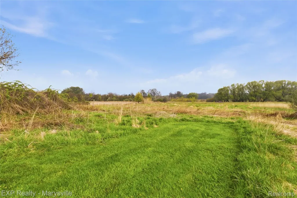 3345 Beach Road Port Huron Charter Township MI 48060