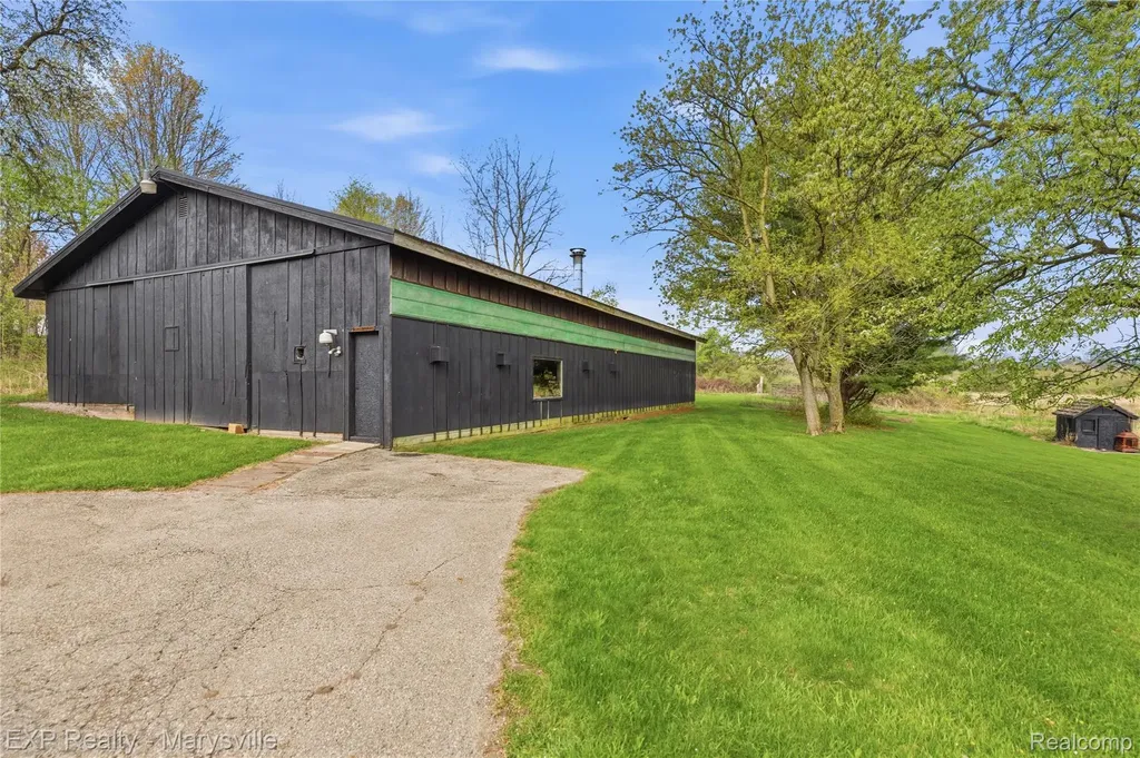 3345 Beach Road Port Huron Charter Township MI 48060