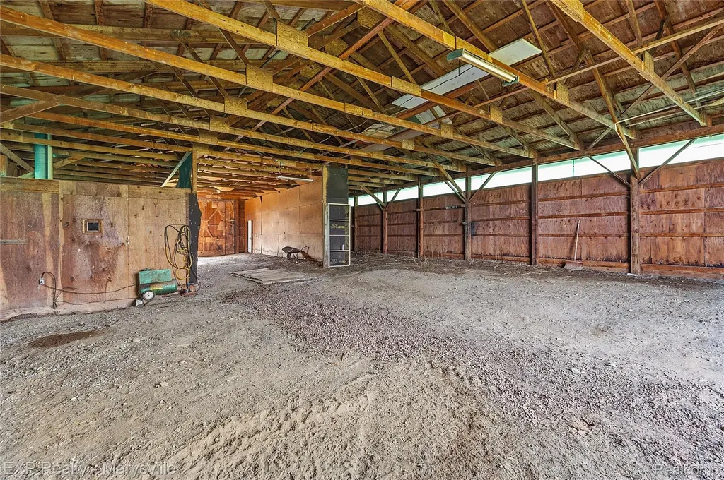 3345 Beach Road Port Huron Charter Township MI 48060