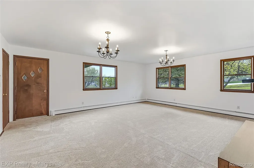 3345 Beach Road Port Huron Charter Township MI 48060