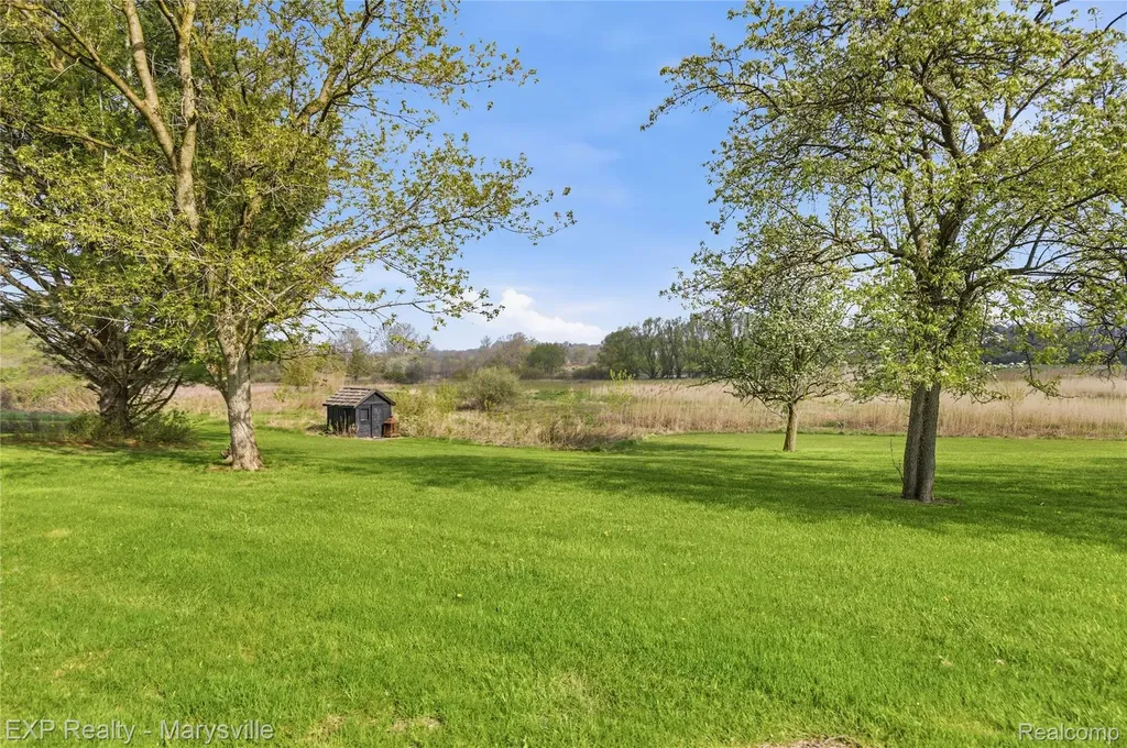 3345 Beach Road Port Huron Charter Township MI 48060