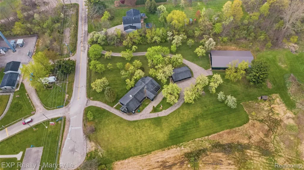 3345 Beach Road Port Huron Charter Township MI 48060