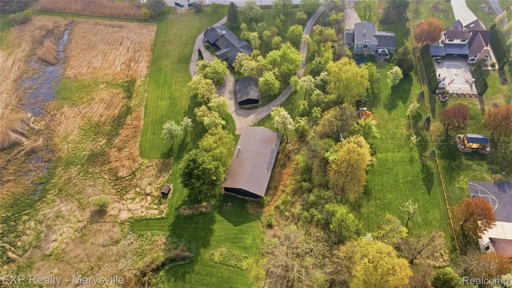3345 Beach Road Port Huron Charter Township MI 48060