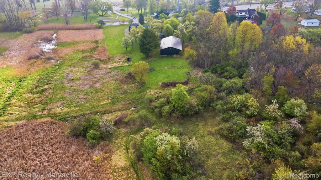 3345 Beach Road Port Huron Charter Township MI 48060