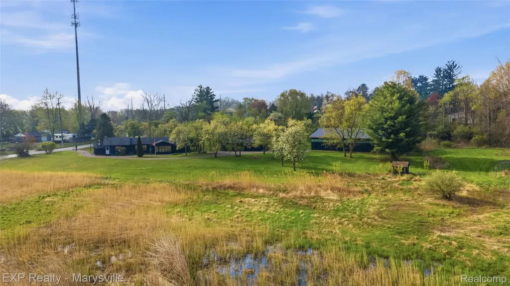 3345 Beach Road Port Huron Charter Township MI 48060