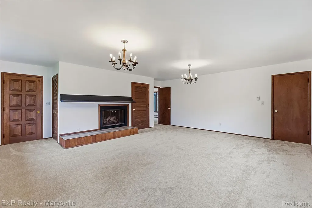 3345 Beach Road Port Huron Charter Township MI 48060