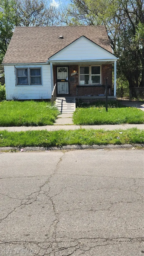 19355 Alcoy Street Detroit City MI 48205