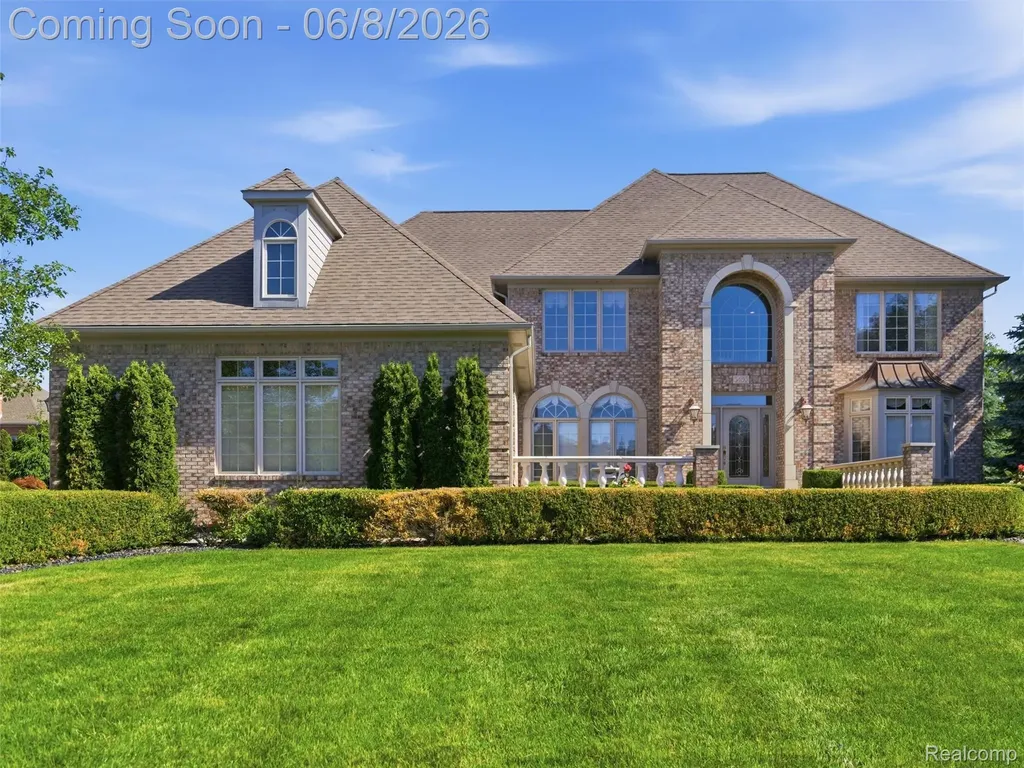 54150 Queensborough Drive Shelby Charter Township MI 48315
