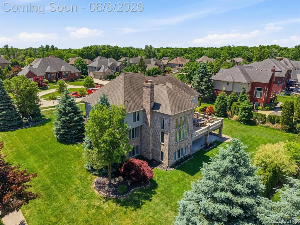 54150 Queensborough Drive Shelby Charter Township MI 48315
