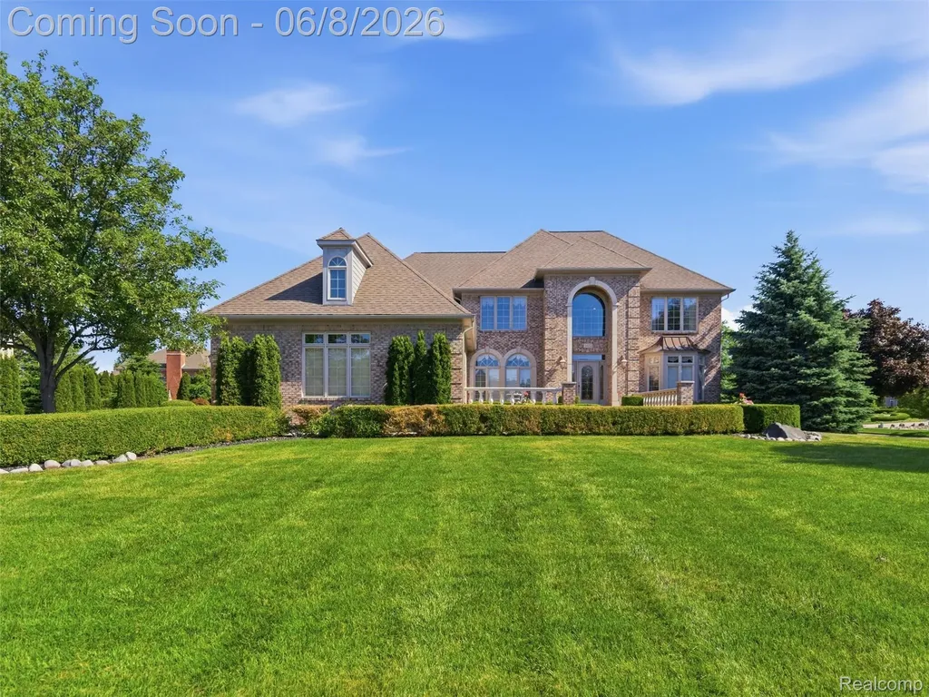 54150 Queensborough Drive Shelby Charter Township MI 48315
