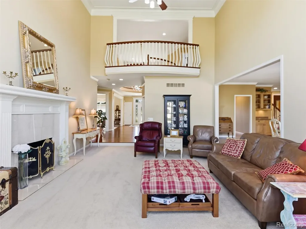 54150 Queensborough Drive Shelby Charter Township MI 48315