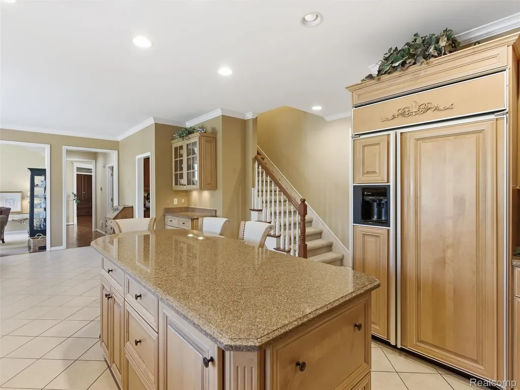 54150 Queensborough Drive Shelby Charter Township MI 48315
