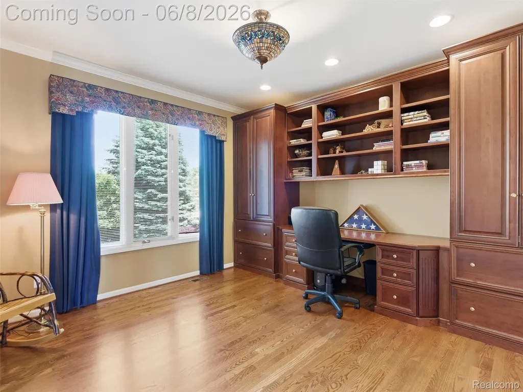 54150 Queensborough Drive Shelby Charter Township MI 48315