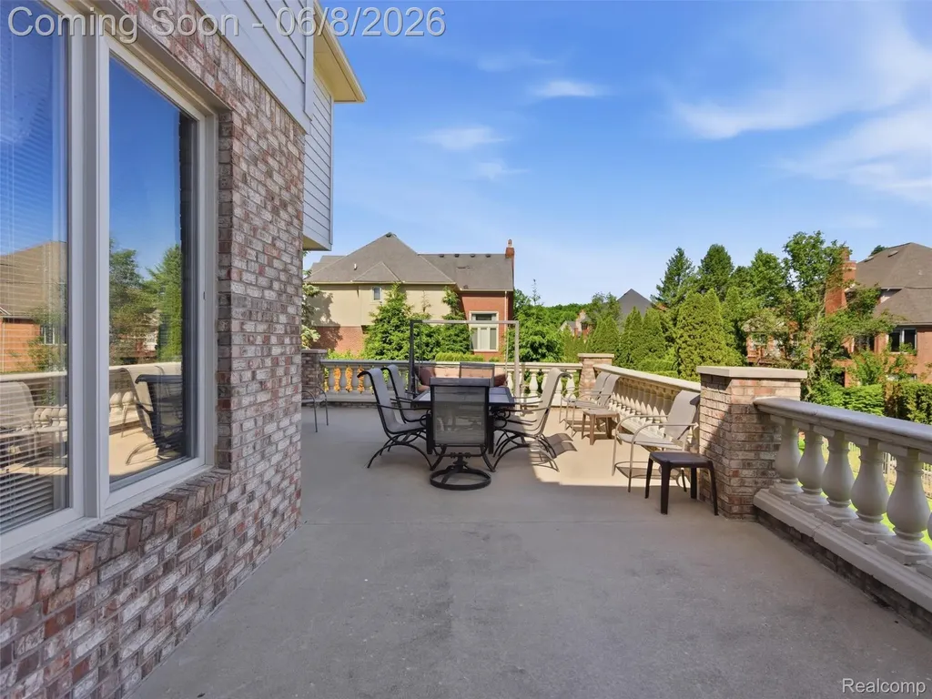 54150 Queensborough Drive Shelby Charter Township MI 48315