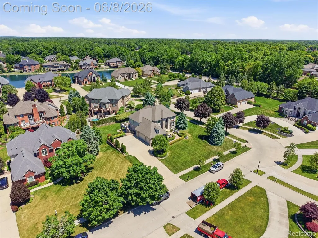 54150 Queensborough Drive Shelby Charter Township MI 48315