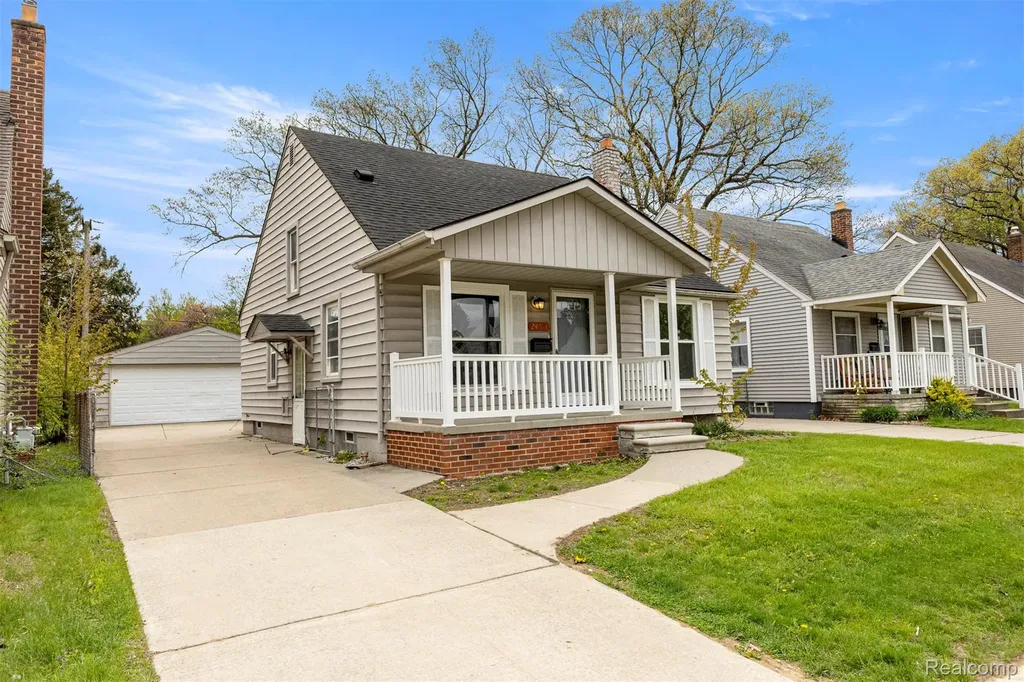 24621 Cherry Street Dearborn City MI 48124