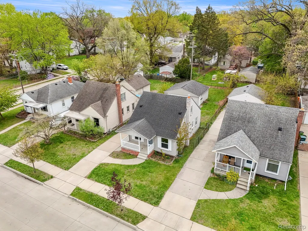 24621 Cherry Street Dearborn City MI 48124