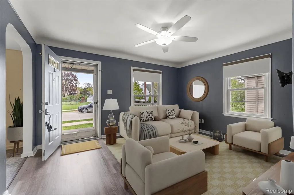 24621 Cherry Street Dearborn City MI 48124