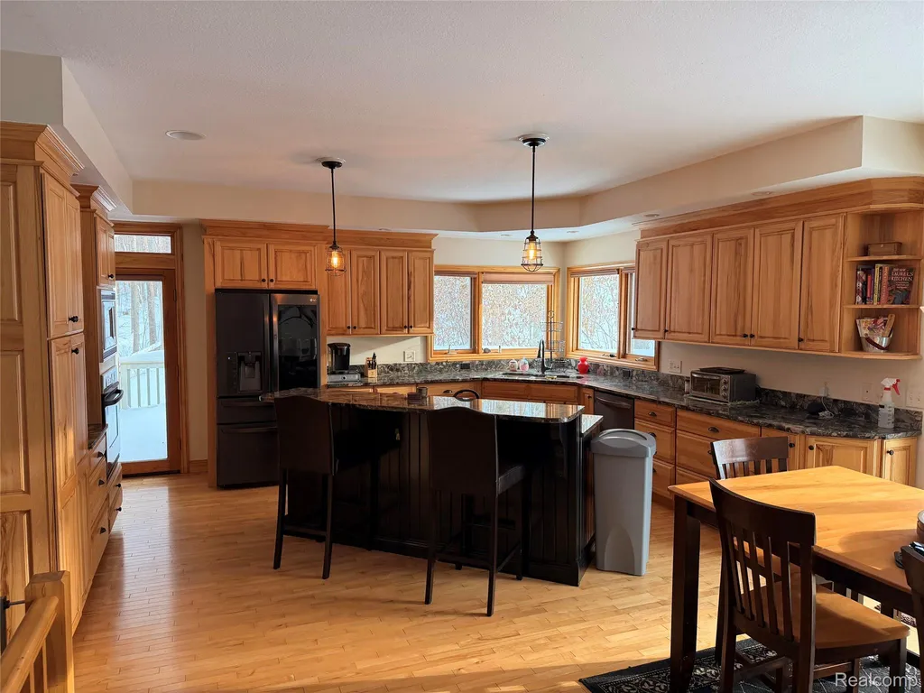 6788 E Hoxie Road Solon Township MI 49621