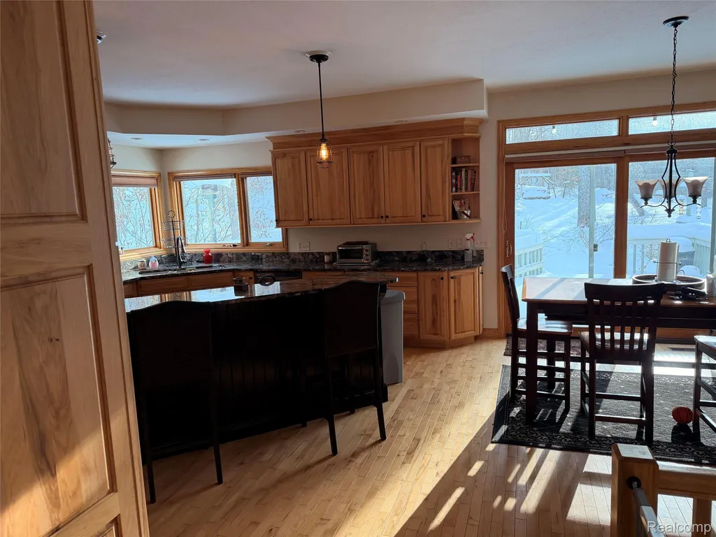 6788 E Hoxie Road Solon Township MI 49621