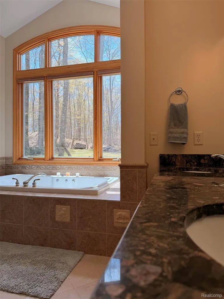 6788 E Hoxie Road Solon Township MI 49621