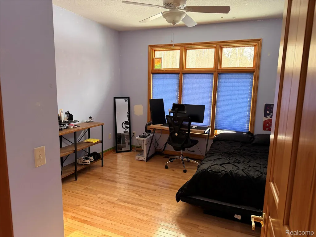 6788 E Hoxie Road Solon Township MI 49621