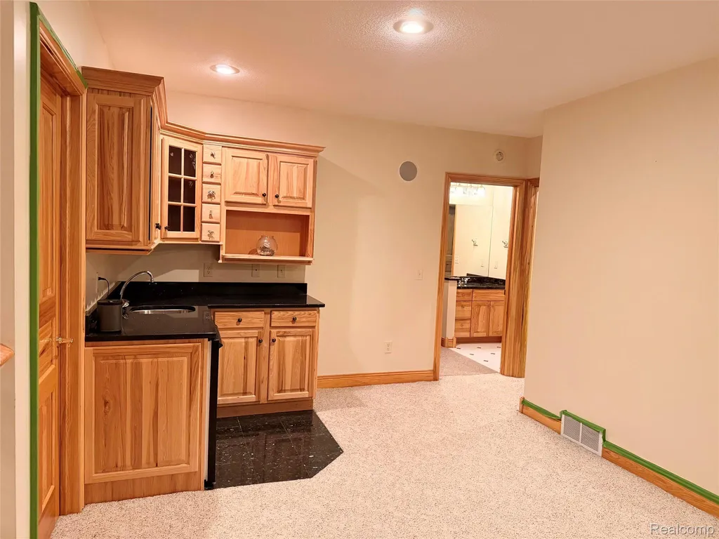 6788 E Hoxie Road Solon Township MI 49621