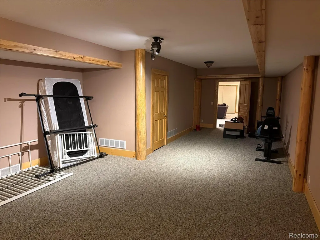 6788 E Hoxie Road Solon Township MI 49621