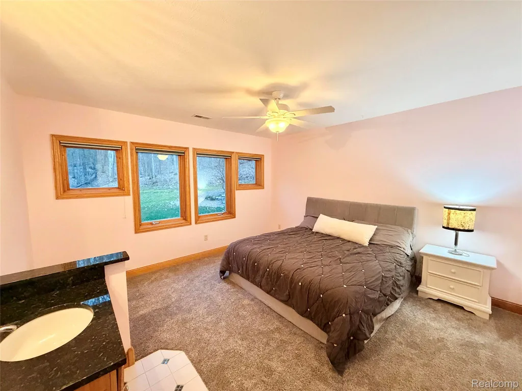 6788 E Hoxie Road Solon Township MI 49621