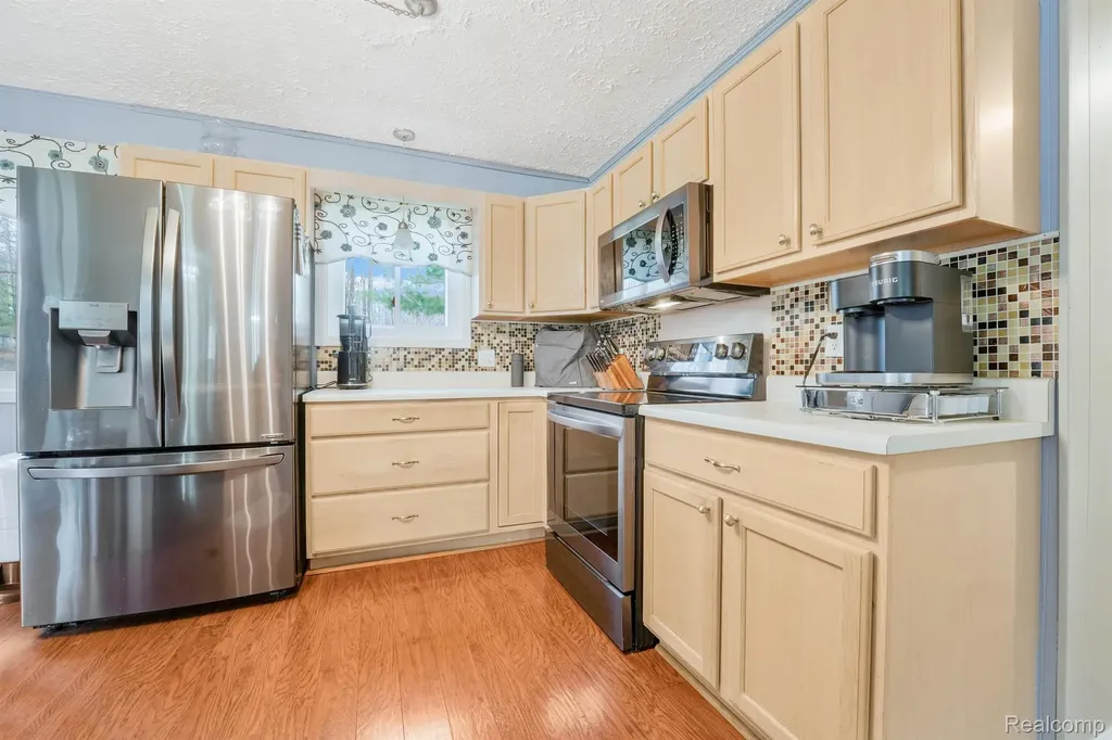 144 Canton Street Lyon Township MI 48653