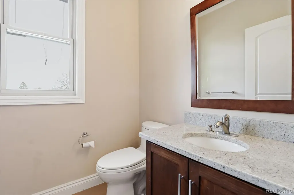2084 Wabeek Hill Court West Bloomfield Charter Township MI 48302
