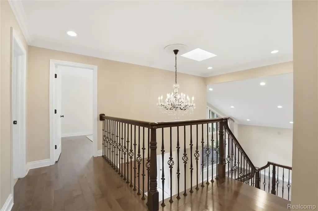 2084 Wabeek Hill Court West Bloomfield Charter Township MI 48302