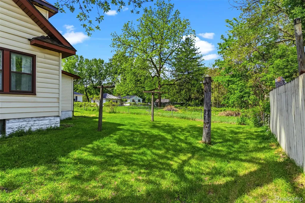 7489 Brock Way Street E Genesee Charter Township MI 48458