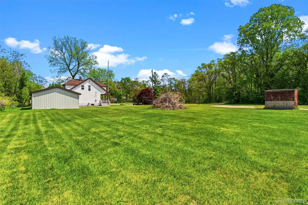 7489 Brock Way Street E Genesee Charter Township MI 48458