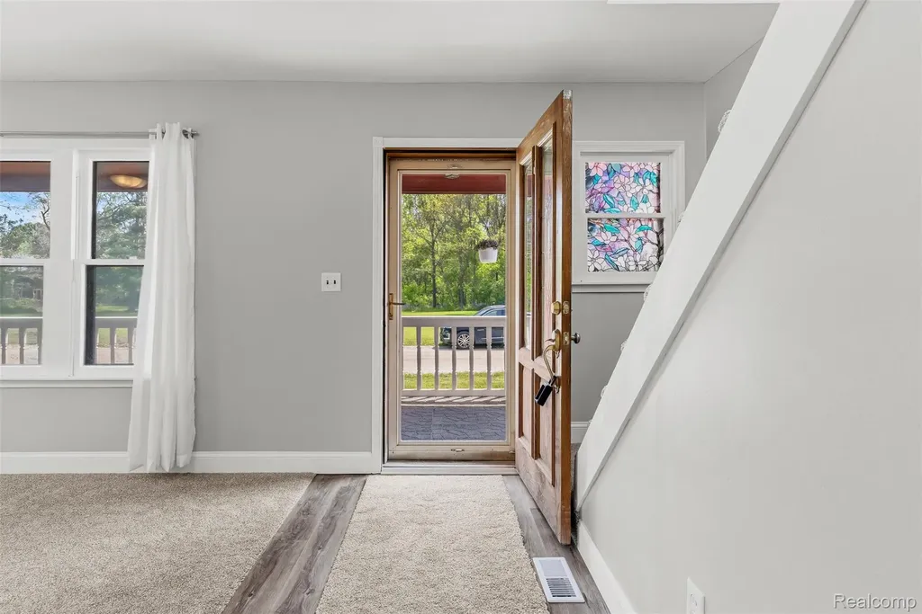7489 Brock Way Street E Genesee Charter Township MI 48458