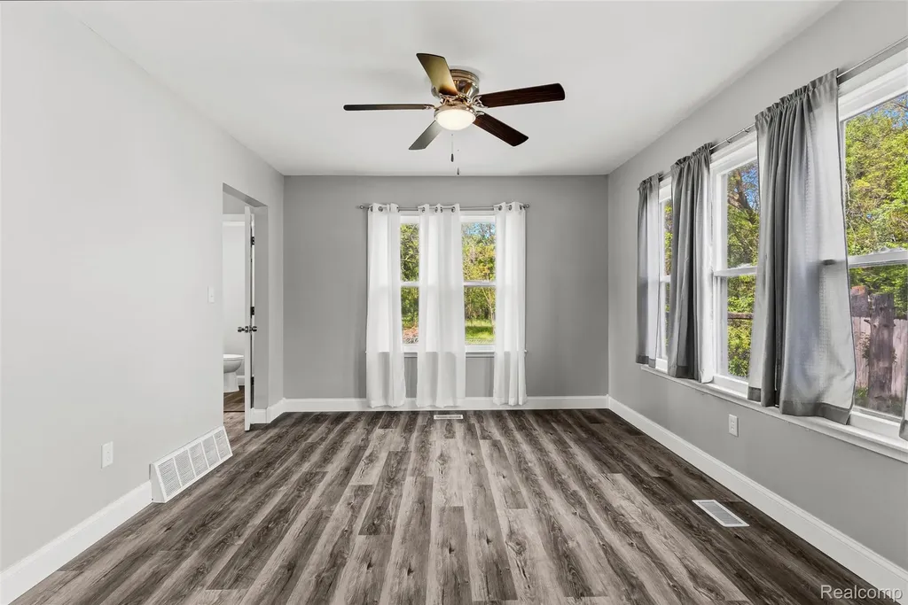 7489 Brock Way Street E Genesee Charter Township MI 48458