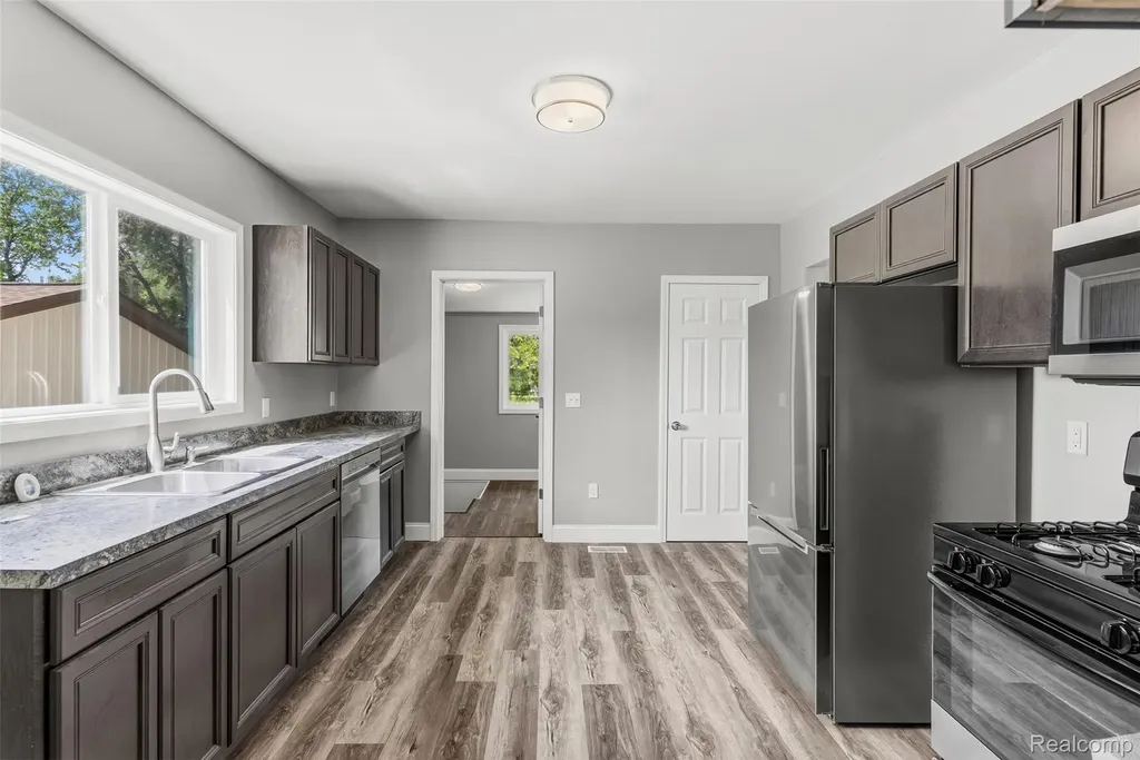7489 Brock Way Street E Genesee Charter Township MI 48458