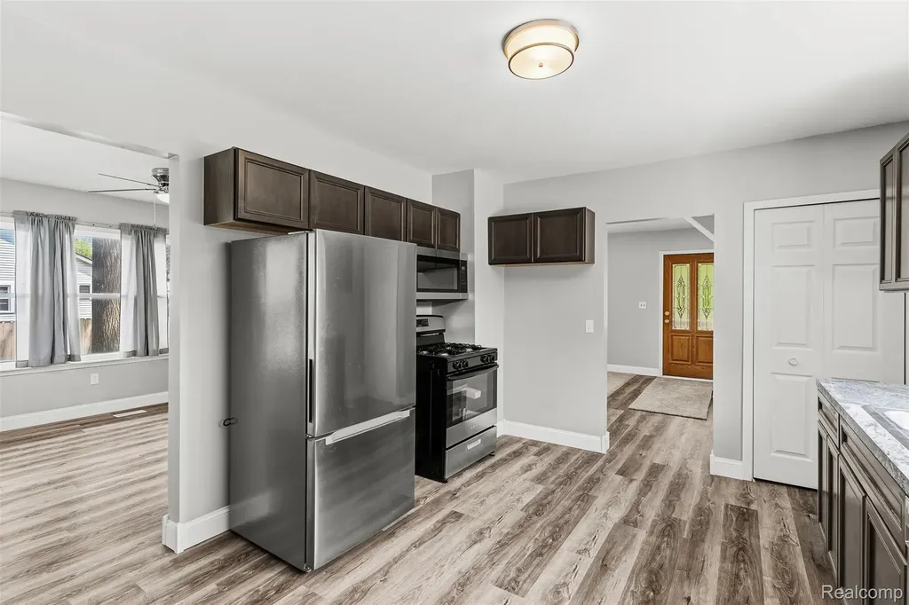 7489 Brock Way Street E Genesee Charter Township MI 48458