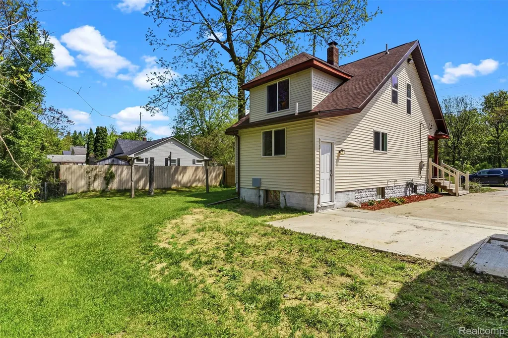 7489 Brock Way Street E Genesee Charter Township MI 48458