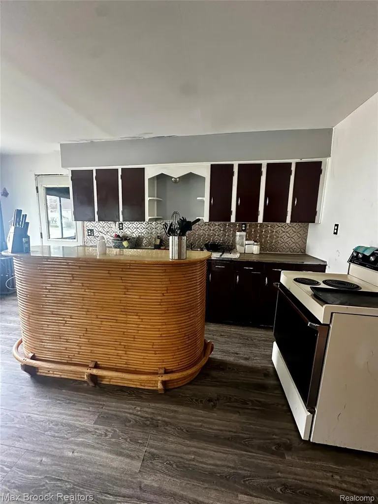 9255 Foster Street Watertown Township MI 48435