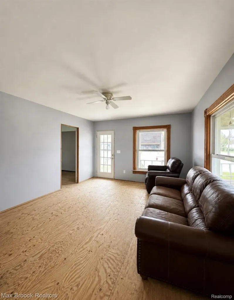 9255 Foster Street Watertown Township MI 48435