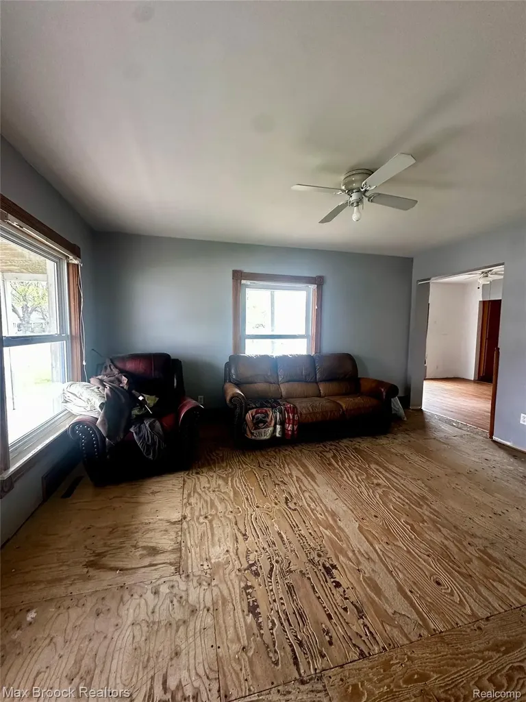 9255 Foster Street Watertown Township MI 48435