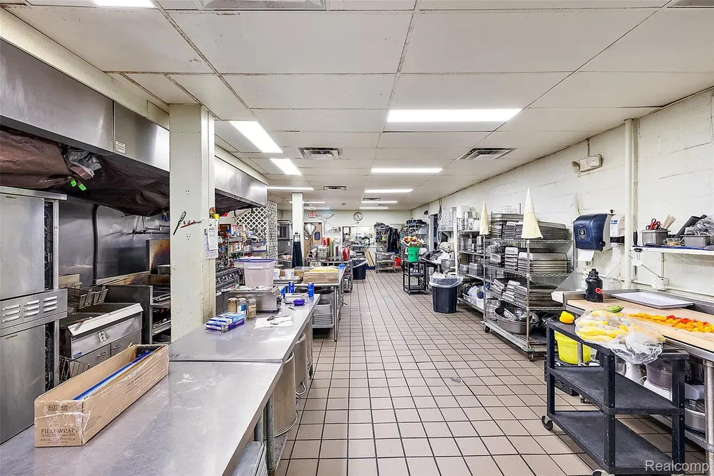 1 Lafayette Street Pontiac City MI 48342