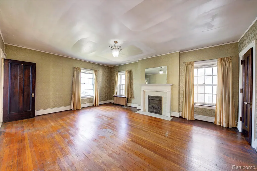 121 Longfellow Street Detroit City MI 48202