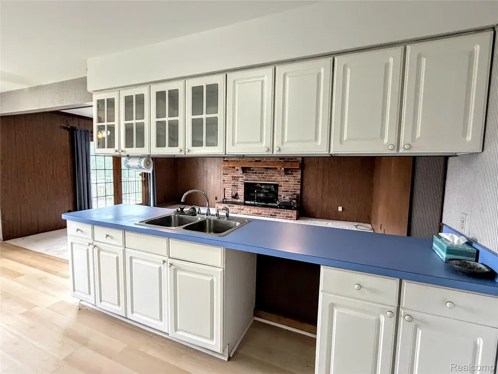 8079 Farley Road Putnam Township MI 48169