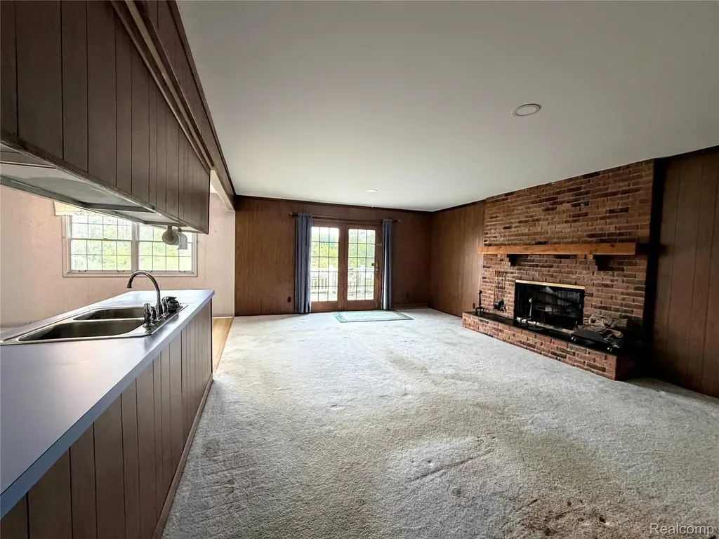 8079 Farley Road Putnam Township MI 48169